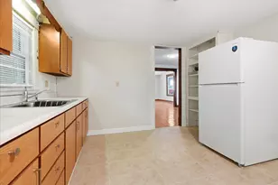 710 W Jefferson St, Bloomington, IL 61701 - Photo 17