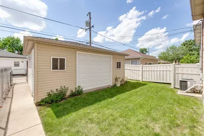 2540 Hessing Street, River Grove, IL 60171 - Photo 25