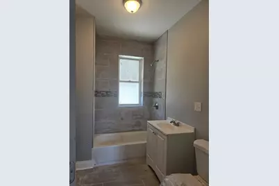 1224 W 64th Street, Chicago, IL 60636 - Photo 9
