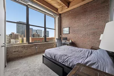 1040 W Adams Street #402, Chicago, IL 60607 - Photo 9