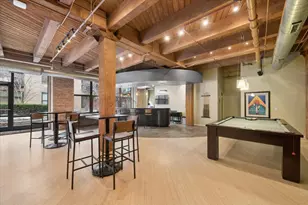 1040 W Adams St, Chicago, IL 60607 - Photo 17