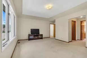 8444 Morton Ave, Morton Grove, IL 60053 - Photo 27