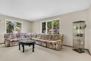8444 Morton Ave, Morton Grove, IL 60053 - Photo 5