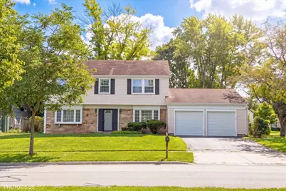 1111 Plum Grove Circle, Buffalo Grove, IL 60089 - Photo 1