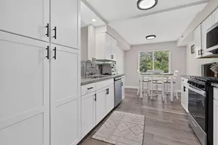 6955 Heritage Cir, Orland Park, IL 60462 - Photo 9