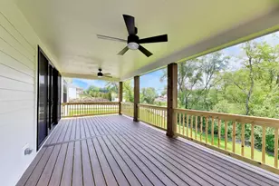 495 Cora Ln, Saint Charles, IL 60174 - Photo 35