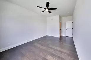 495 Cora Ln, Saint Charles, IL 60174 - Photo 27