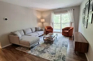 1482 Stonebridge Cir, Wheaton, IL 60189 - Photo 9
