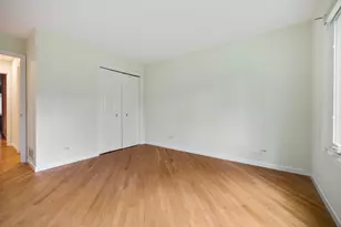 1153 S Linneman Rd, Mount Prospect, IL 60056 - Photo 17