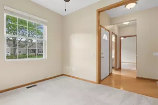 12297 Quail Ridge Dr, Huntley, IL 60142 - Photo 3
