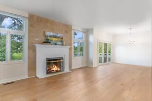 17 Mashie Ct, Woodridge, IL 60517 - Photo 35