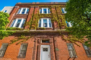 2048 W Evergreen Ave, Chicago, IL 60622 - Photo 1