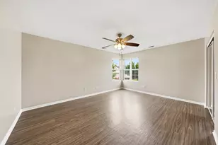 189 Malibu Dr, Romeoville, IL 60446 - Photo 17