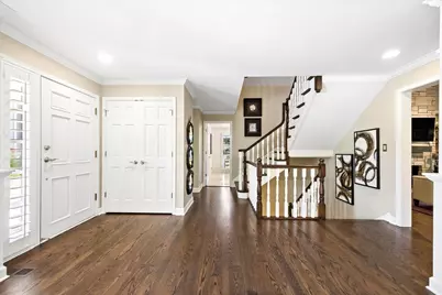 9 Tartan Road, Burr Ridge, IL 60527 - Photo 3