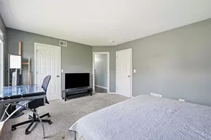 1874 Fredericksburg Ln, Aurora, IL 60503 - Photo 15