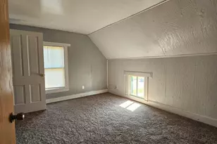 706 W 2nd St, Rock Falls, IL 61071 - Photo 13