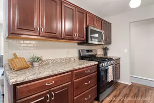 61 Ingleshire Rd, Montgomery, IL 60538 - Photo 9