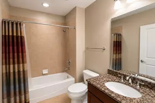 850 Village Center Dr, Burr Ridge, IL 60527 - Photo 7