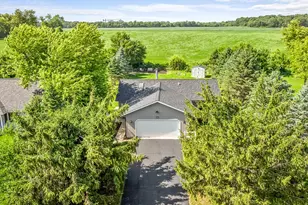 207 Tamarack Hollow St, Poplar Grove, IL 61065 - Photo 1