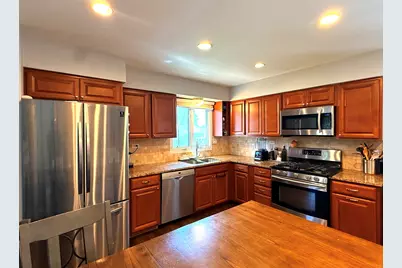 550 S Walnut Street, Mundelein, IL 60060 - Photo 3