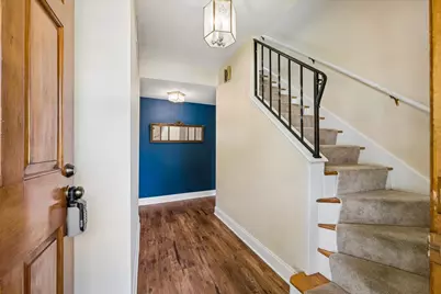 705 Northview Lane, Hoffman Estates, IL 60169 - Photo 3