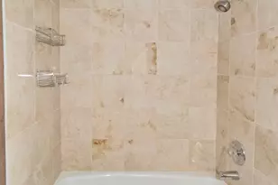 628 Camelot Dr, Burr Ridge, IL 60527 - Photo 21
