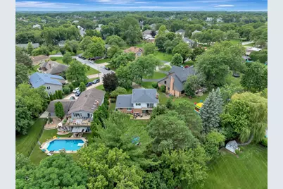 628 Camelot Drive, Burr Ridge, IL 60527 - Photo 27