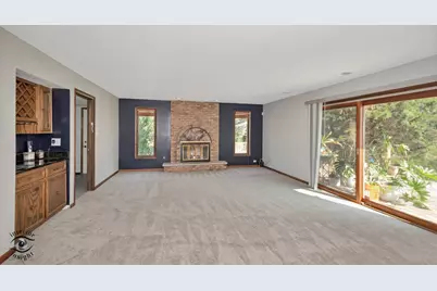 628 Camelot Drive, Burr Ridge, IL 60527 - Photo 9