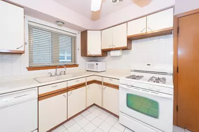 8909 N Wisner Street #1, Niles, IL 60714 - Photo 13