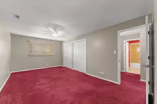 9122 S Pulaski Rd, Oak Lawn, IL 60453 - Photo 9