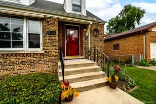 18524 Gladville Ave, Homewood, IL 60430 - Photo 3