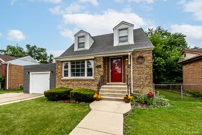 18524 Gladville Avenue, Homewood, IL 60430 - Photo 1