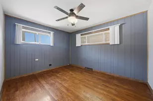 8404 45th St, Lyons, IL 60534 - Photo 17