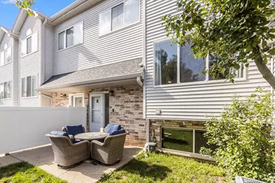 272 Park Ridge Lane #E, Aurora, IL 60504 - Photo 1