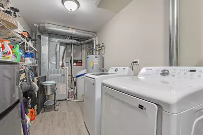 272 Park Ridge Lane #E, Aurora, IL 60504 - Photo 21