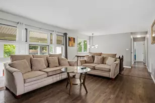 17731 Arlington Dr, Country Club Hills, IL 60478 - Photo 5