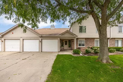 7050 Newport Drive #101, Woodridge, IL 60517 - Photo 27