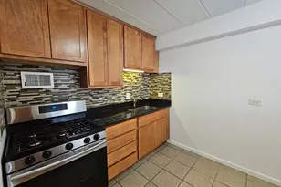 5906 N Sheridan Rd, Chicago, IL 60660 - Photo 9