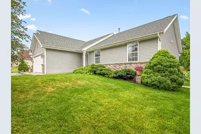 12294 Meadow Drive, Winnebago, IL 61088 - Photo 3