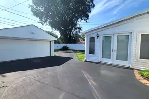 11022 Massasoit, Chicago Ridge, IL 60415 - Photo 15