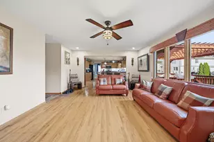 1249 W Parliament St, Crete, IL 60417 - Photo 25