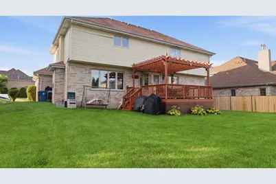 1249 W Parliament Street, Crete, IL 60417 - Photo 37