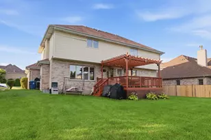 1249 W Parliament St, Crete, IL 60417 - Photo 37