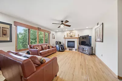 1249 W Parliament Street, Crete, IL 60417 - Photo 23