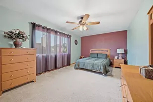 1249 W Parliament St, Crete, IL 60417 - Photo 15
