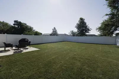 284 Sunset Boulevard, Oglesby, IL 61348 - Photo 19
