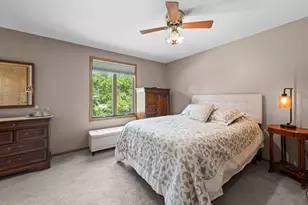 23880 N Overhill Dr, Lake Zurich, IL 60047 - Photo 19