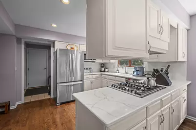23880 N Overhill Drive, Lake Zurich, IL 60047 - Photo 11