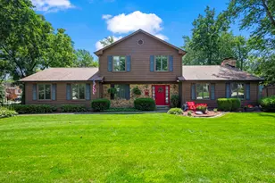 23880 N Overhill Dr, Lake Zurich, IL 60047 - Photo 3