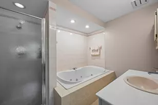 23880 N Overhill Dr, Lake Zurich, IL 60047 - Photo 21